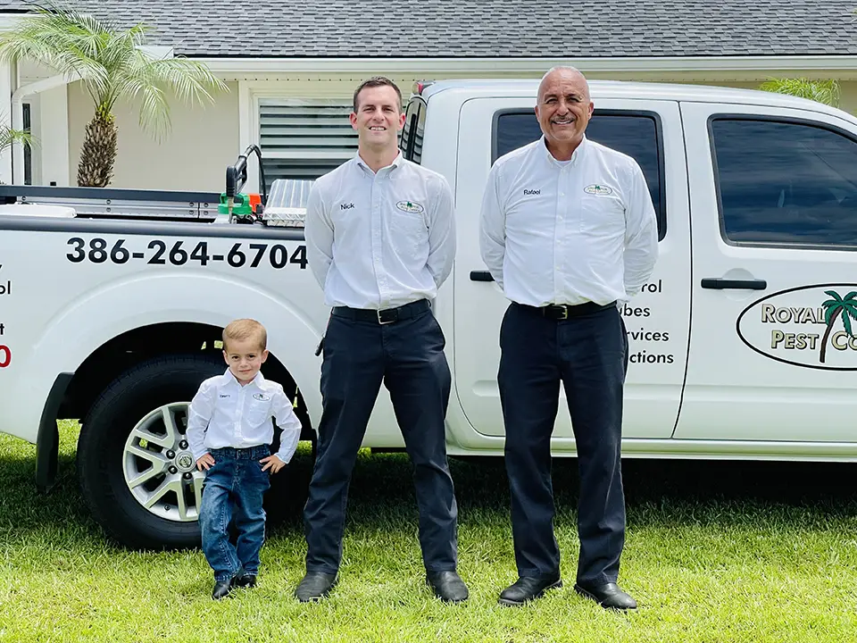Royal Palm Pest Control- the Medina family